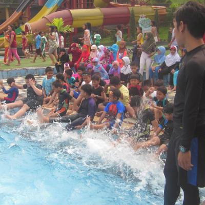 Aqua Play 9